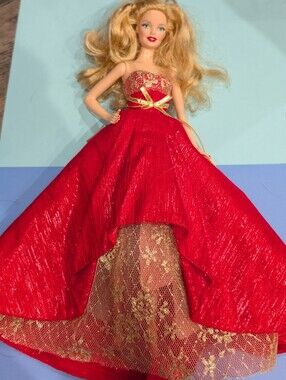 Barbie Holiday Doll 2014 Mattel
